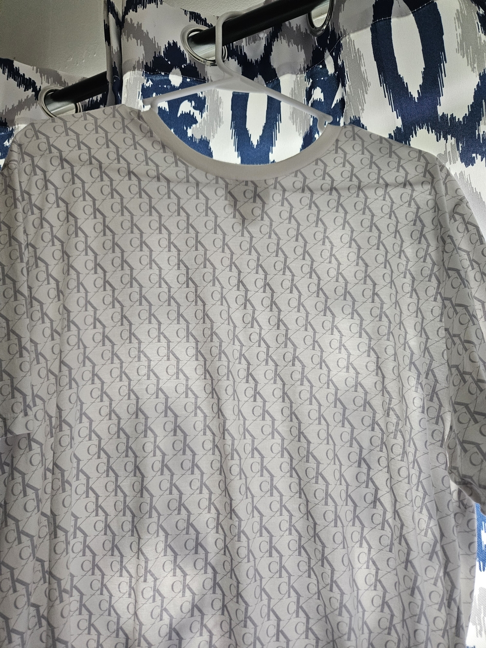 Calvin Klein White Logo-Print Crewneck Top
